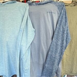 Bundle 3 long sleeve performance T's with hoodie